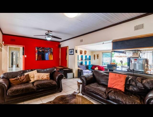 3 BEDROOM HOUSE FOR SALE IN BUURENDAL